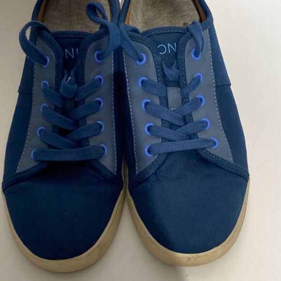 Vionic Pisces Blue Canvas Sneakers Lace Up Casual Shoes - Women's Size Size 8 - Picture 3 of 9